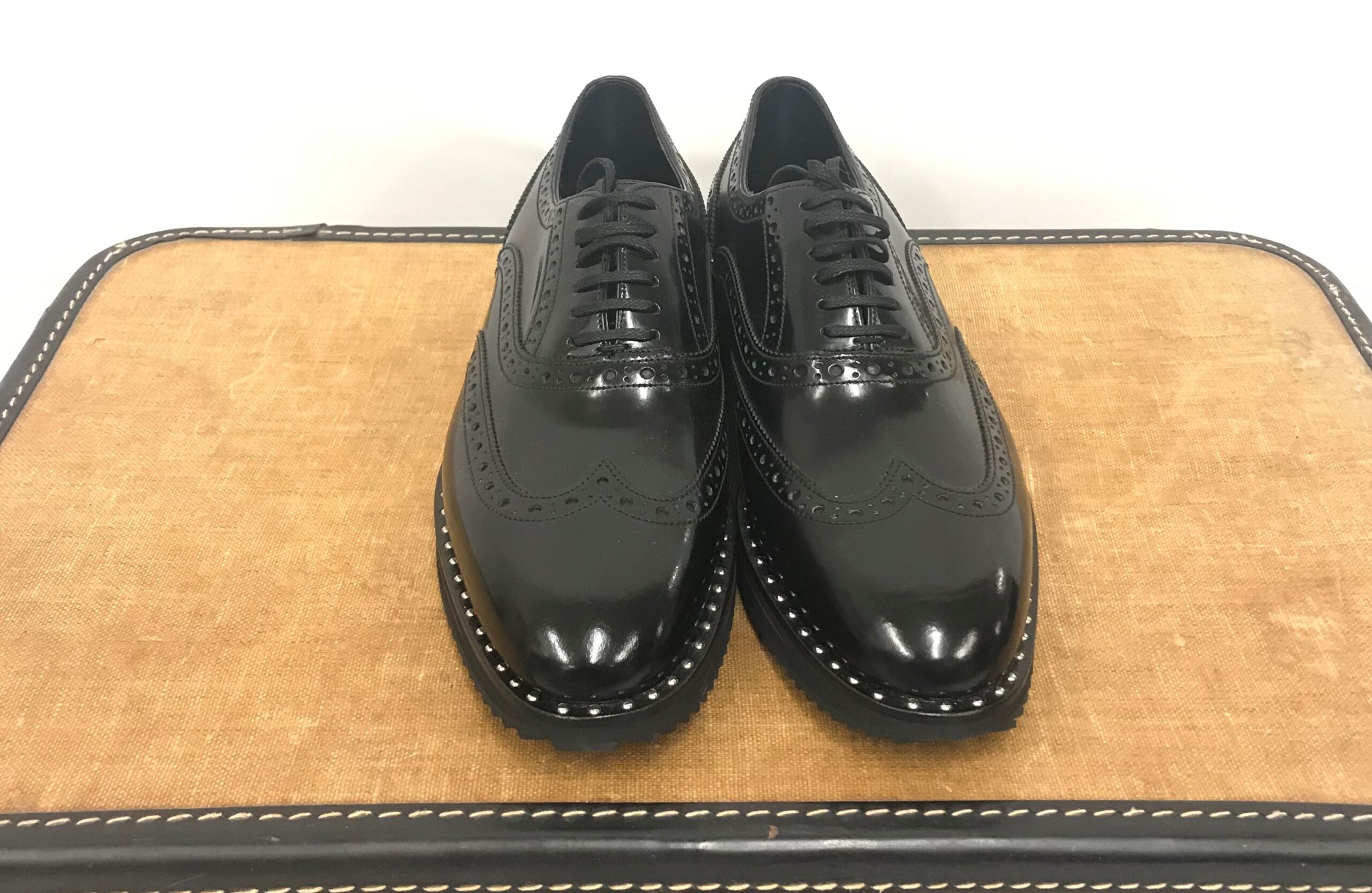 bally shoes black